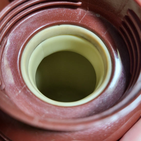 Vintage Tim Hortons 1 Litre Thermos with 2 Drinking Cups - Picture 11 of 16